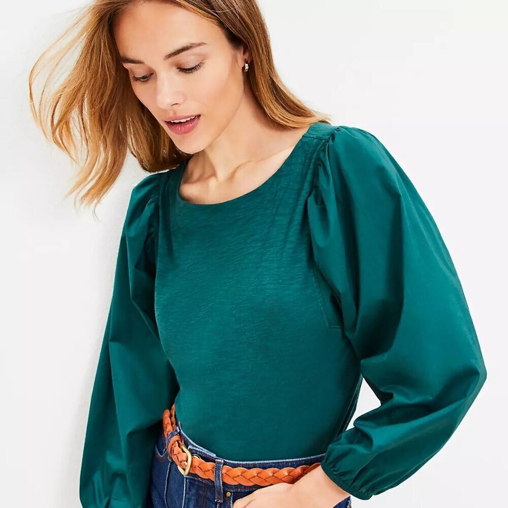 Loft Size XS Forest Green Poplin Balloon Sleeve Mixed Media Top. Like New Cond